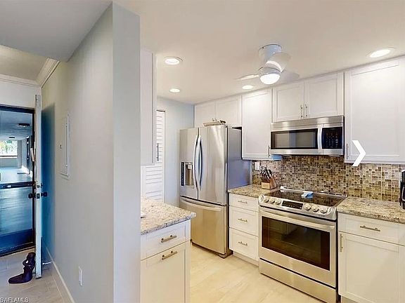 5th image of 601 Seaview Ct APT C206