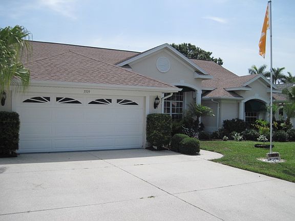 2 car garage 780s.f.
