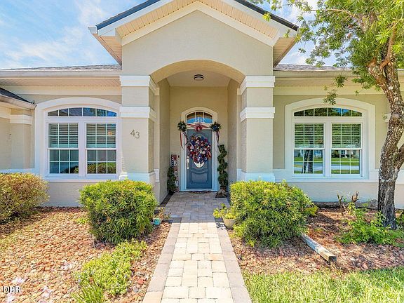 4th image of 43 Eastwood Dr