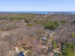 12 Dewey Rd, York, ME 03909