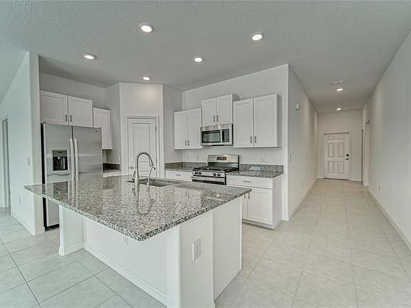 5th image of 10245 Shady Preserve Dr