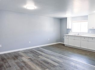 3264 Minnesota Ave #E, Lynwood, CA 90262