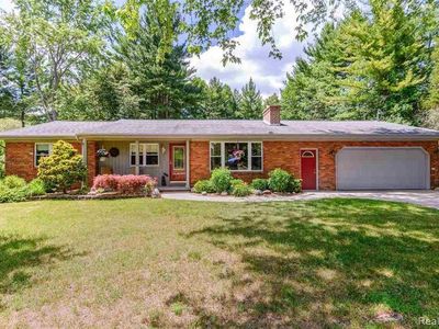 404 River Bend Dr, Flushing, MI, 48433