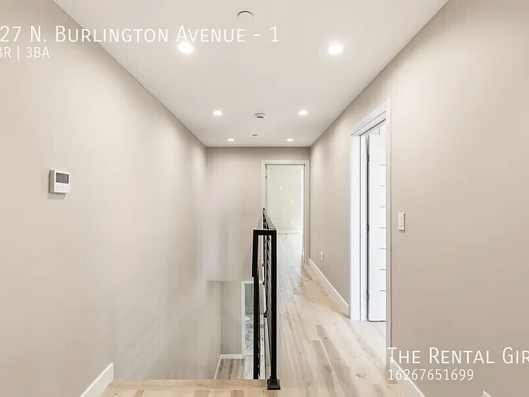 227 N Burlington Ave #1 — Photo 16