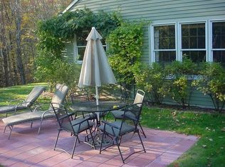 401 Gleason Falls Rd, Hillsboro, NH 03244