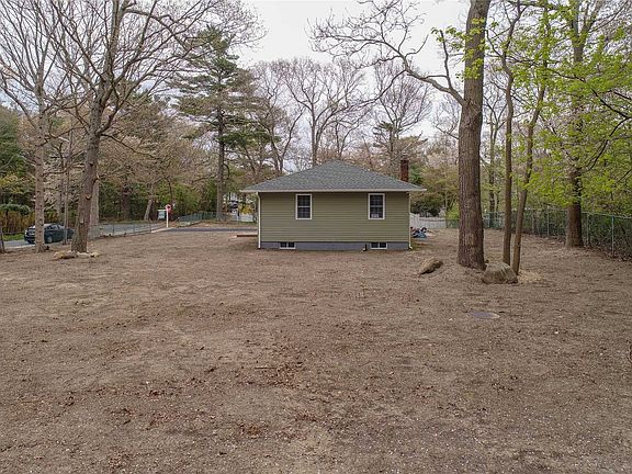 5th image of 50 Park Ln