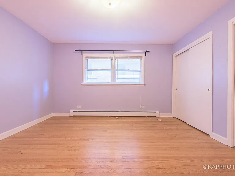 5942 W Addison St #1 — Photo 16