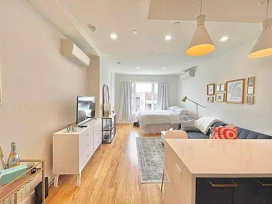 Rented by Doorway NYC, LLC | media 8