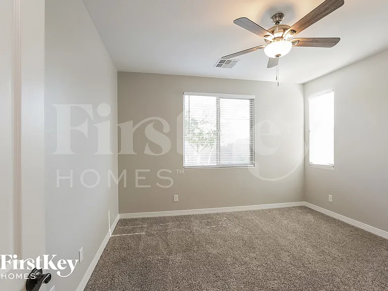 44169 W Palo Aliso Way — Photo 7