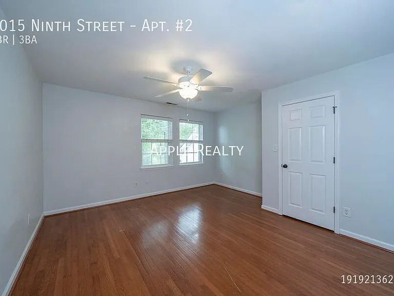 1015 9th St #2 — Photo 14