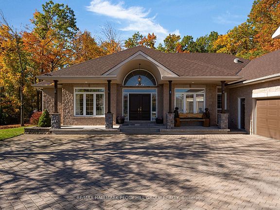 4th image of 61 White Elm Rd