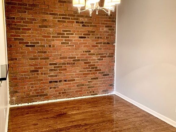 3rd image of 3802 Warwick Blvd #7