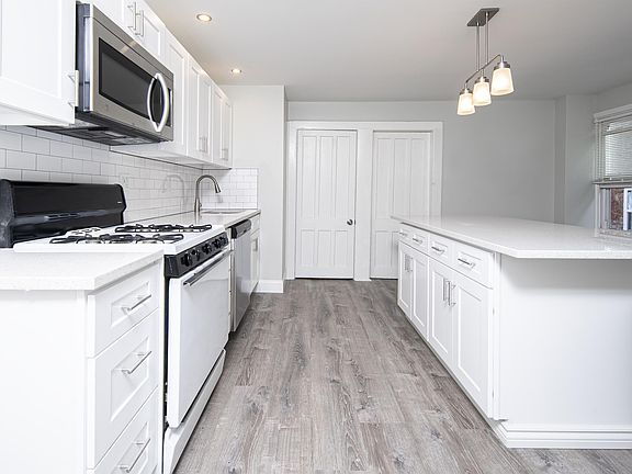3rd image of 88 14th St #1