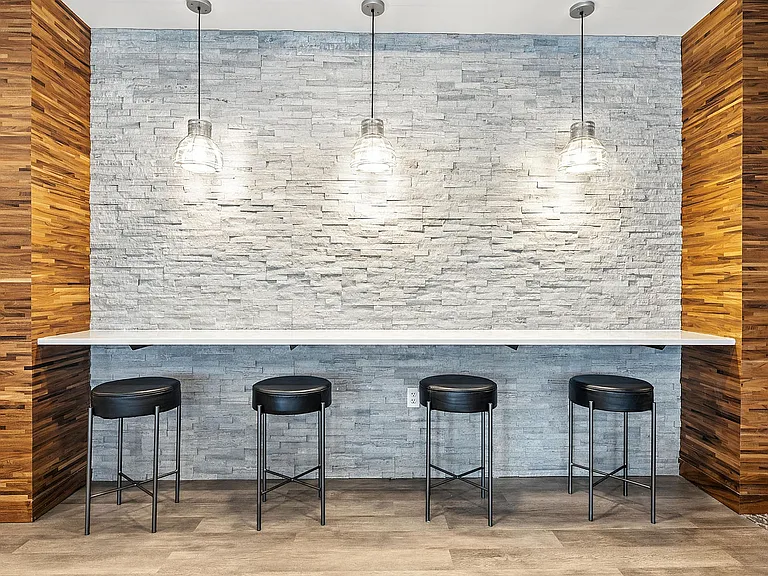 Bright & Modern Breakfast Bar