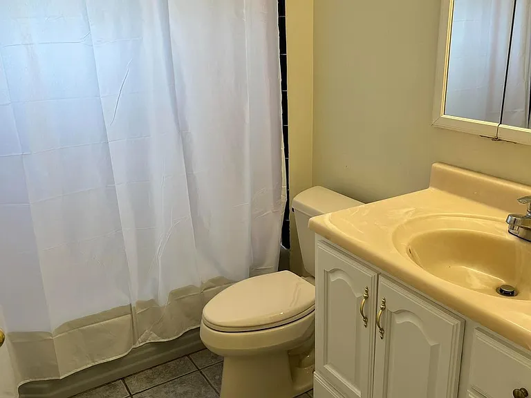 5101 Danbury Rd — Photo 13