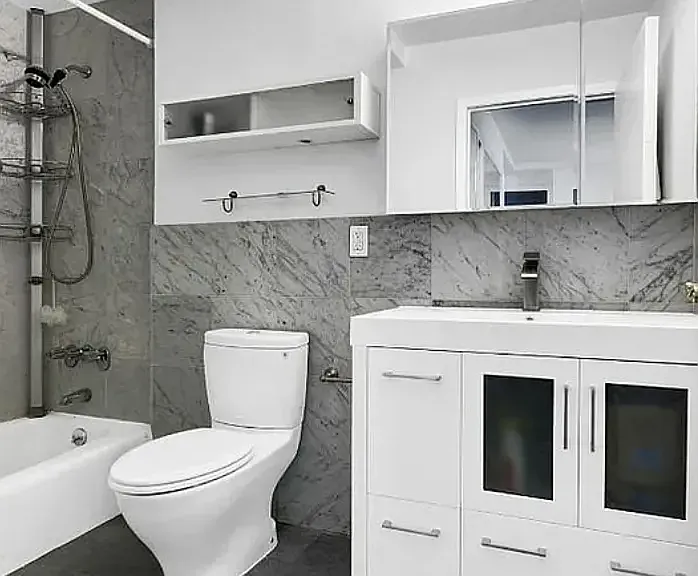312 E 22nd St #3B — Photo 1