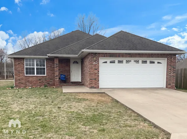 2726 E Loren St, Springfield, MO 65804