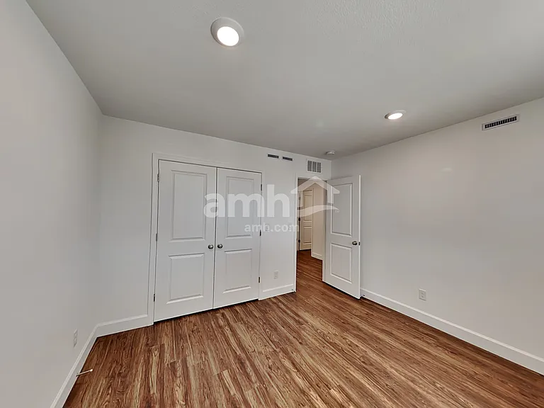 9122 Ribbon Meadow Ct — Photo 17