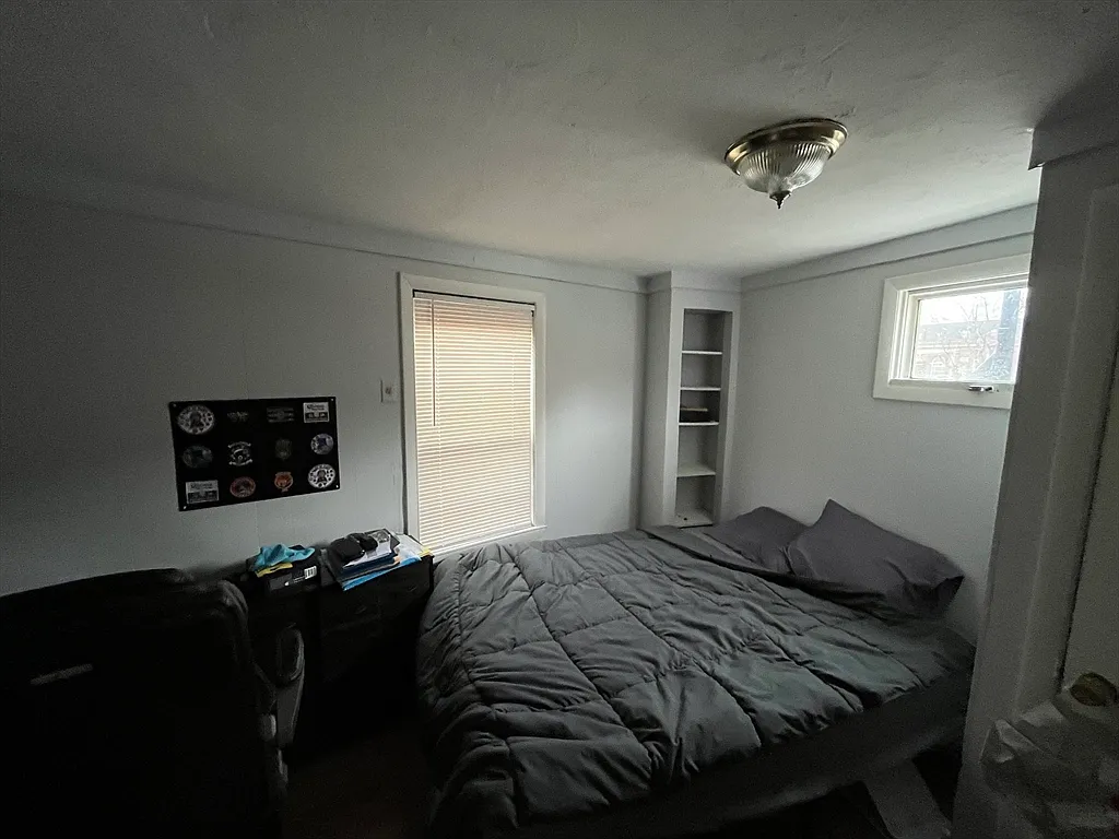 1 bed, 1.0 bath, 600 sqft, $2,000 — Photo 2