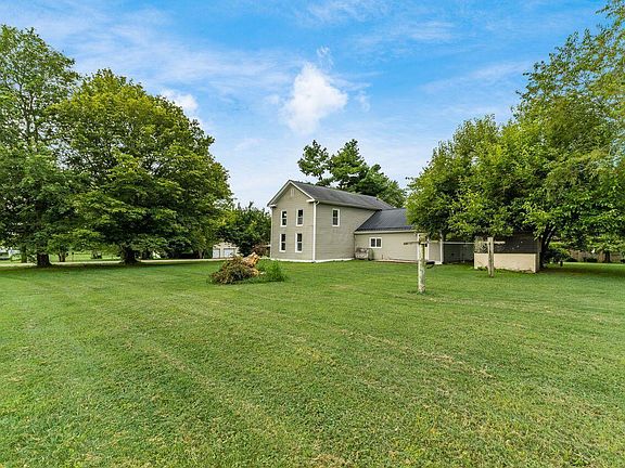 5th image of 8685 Lancaster Thornville Rd NE