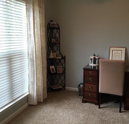 4th image of 239 Hot Springs Dr