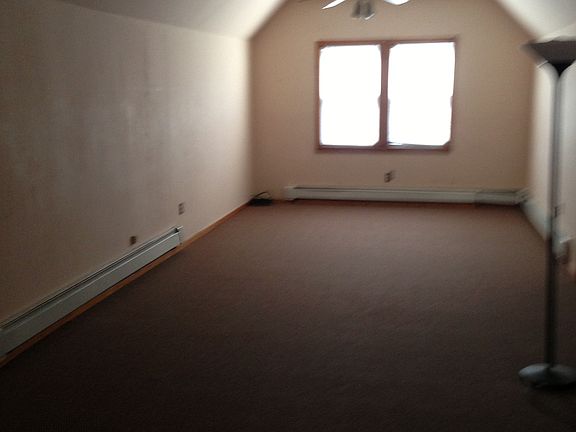 5th image of 9823 S Avenue H