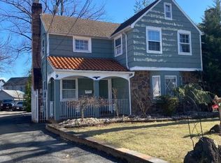 9 Rhoda Ter, Roselle Park, NJ 07204