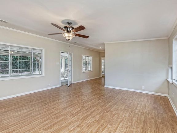 4th image of 113 Turtle Creek Dr