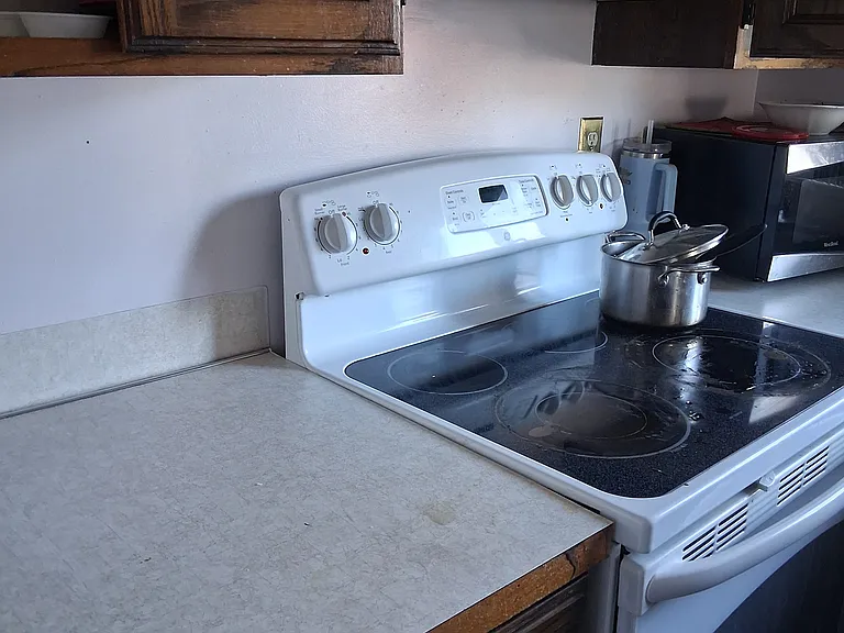 1177 N Fairfield Rd — Photo 8