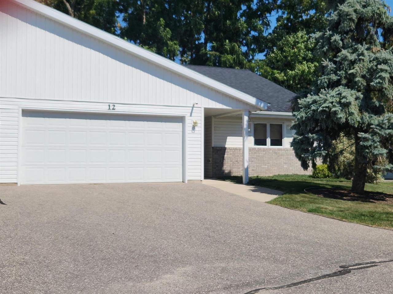 1720 Elizabeth Street UNIT 12, Baraboo, WI 53913 Zillow