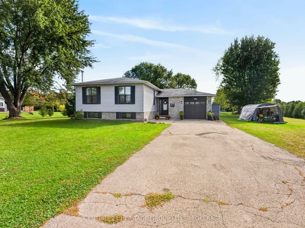 4505 Susan Dr, Elizabethtown Kitley, ON K6T 1A3