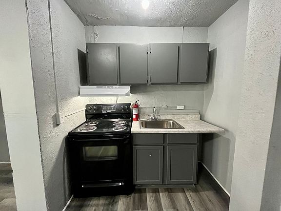 3rd image of 2207 Jones St #2207308