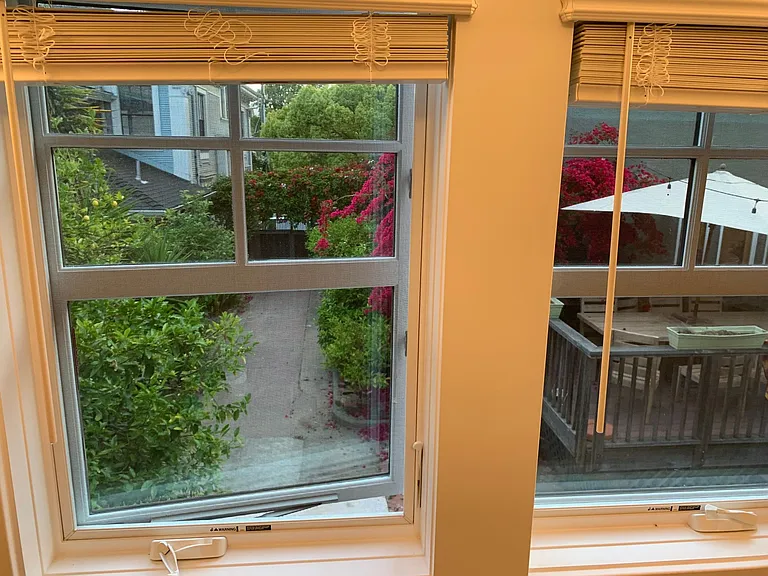 390 Euclid Ave — Photo 17