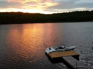 35 Rocky Point Dr, Monmouth, ME 04259