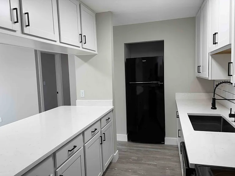 321 Johnson Ave #A14 — Photo 6