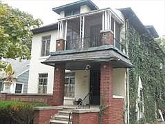 1st image of 375 W Chesterfield St #B