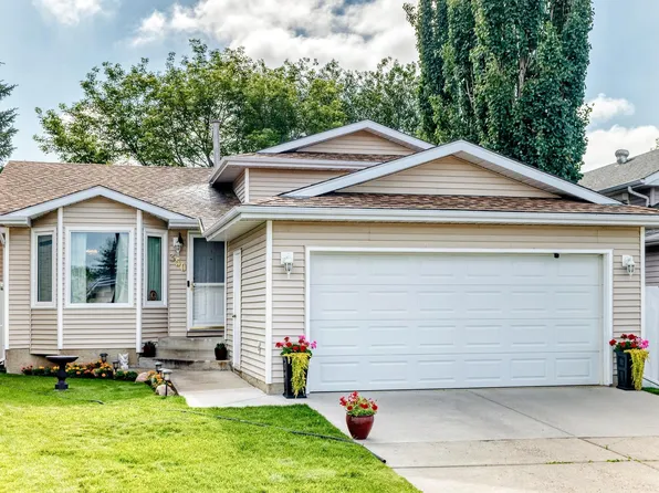 350 Pearson Cres NW, Edmonton, AB T5T 5Y7