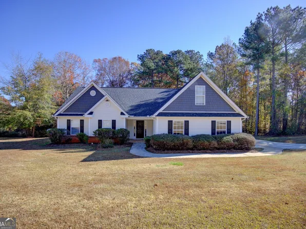 135 Shenandoah Dr, Covington, GA 30016