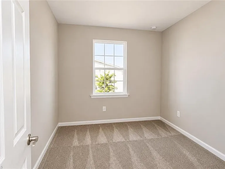 1248 Enbrook Loop — Photo 10
