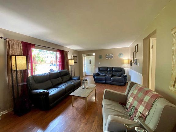 5th image of 289 Fairway Dr