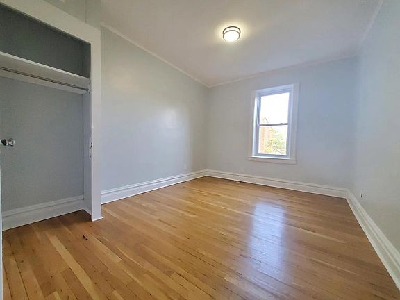 3rd image of 104 Baldwin Ave #3LA