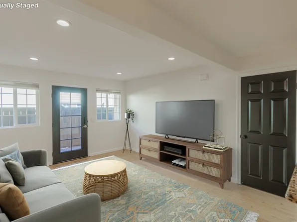 5252 Balboa Arms Dr Unit 108, San Diego, CA 92117