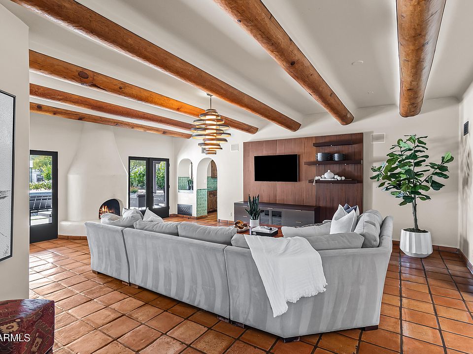 1st image of 9035 N MORNING GLORY Road