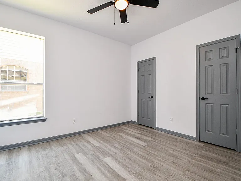 20011 Polly Creek Way — Photo 27