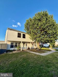9 Lawrence Ct, Sicklerville, NJ, 08081