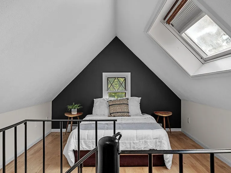 28 Columbus Ave #4 — Photo 9
