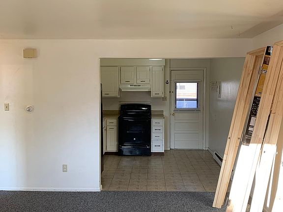 2nd image of 4223 Forrest Hills Dr #1
