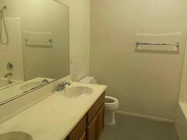 14190 Blackstone St — Photo 30