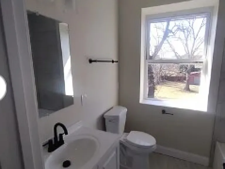 4266 Washington Blvd #2 — Photo 8