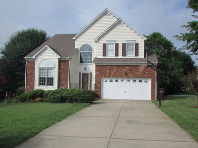 375 Kingsmill Dr, Advance, NC, 27006